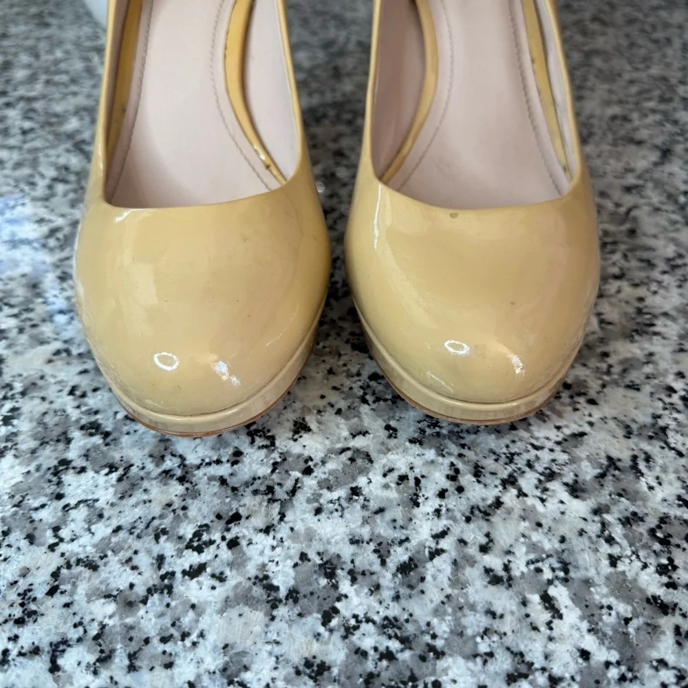 Vince Camuto | Size 11 Zella Nude Patent Leather Pumps Women's Shoes - Picture 4 of 8